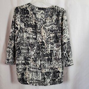 Apt. 9 Top Blouse Snakeskin Black White Gray V-neck 3/4 sleeve pockets Medium
